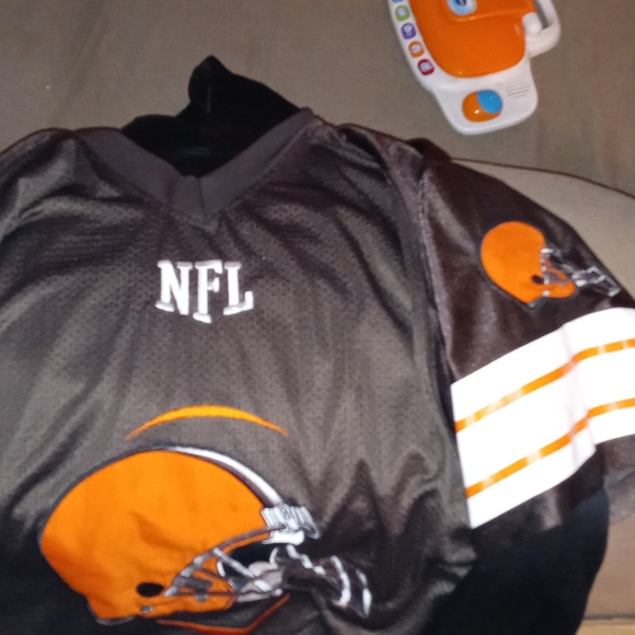 Cleveland Browns jersey with custom hoodie - Picture 7 of 10